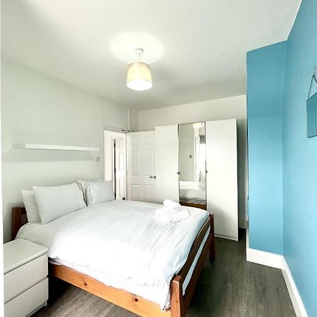 Modern 2 Bed Flat Close To Shoreditch / Free Wi-Fi 런던 외부 사진