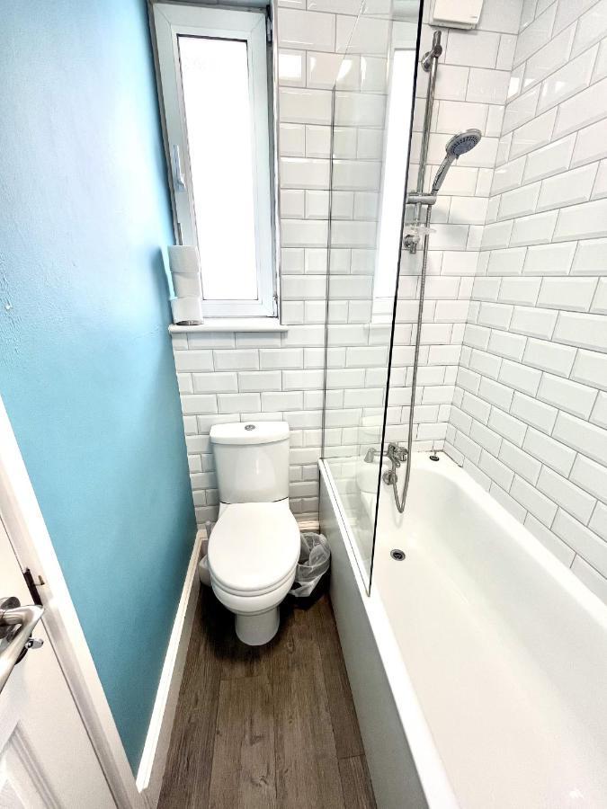 Modern 2 Bed Flat Close To Shoreditch / Free Wi-Fi 런던 외부 사진